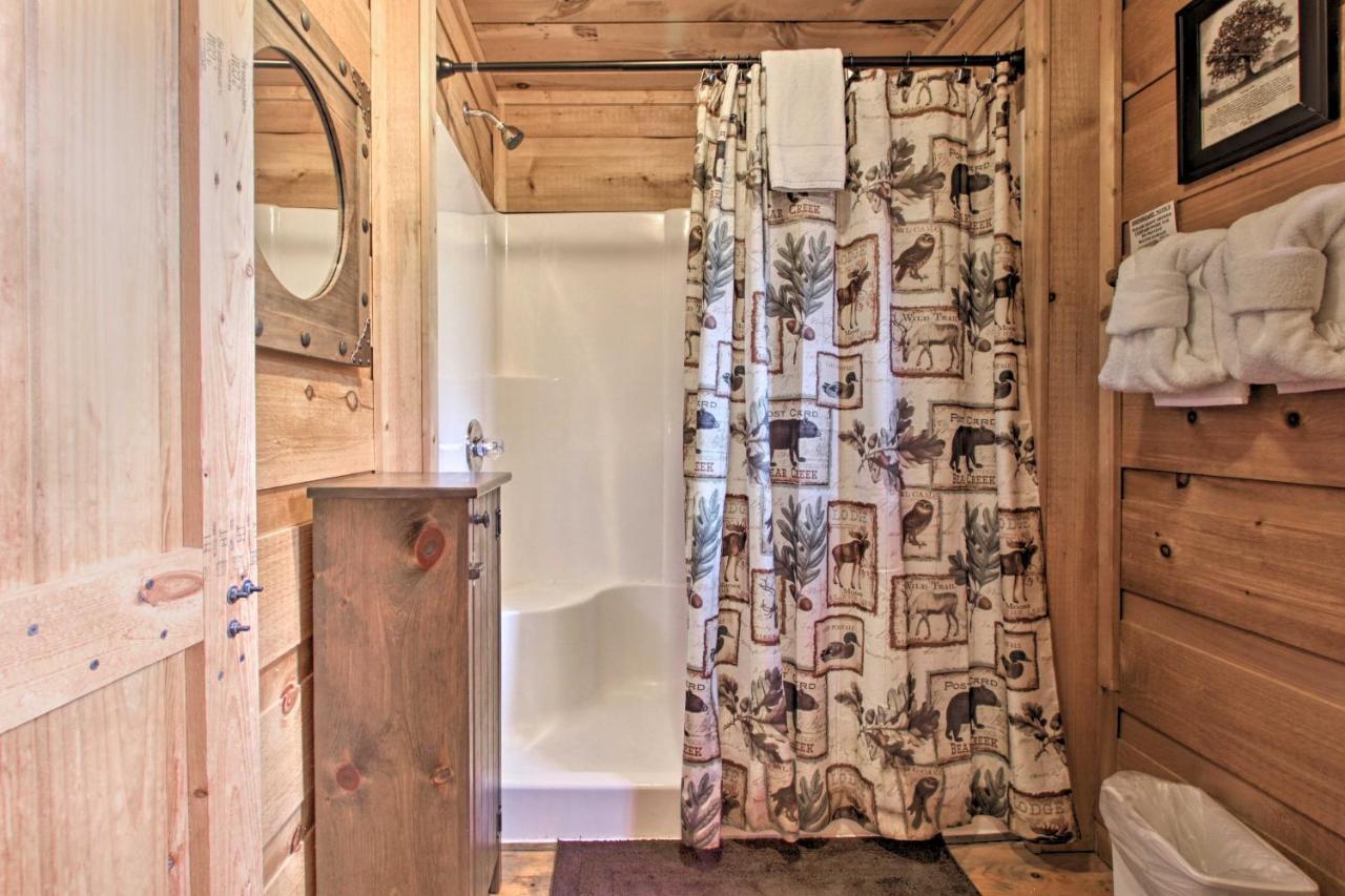 A-Frame Cabin With Hot Tub Less Than 1 Mi To Ober Gatlinburg Villa Luaran gambar